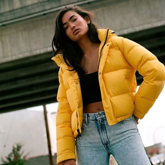 Aritzia Super Puff Shorty XS - Picture 2 of 10